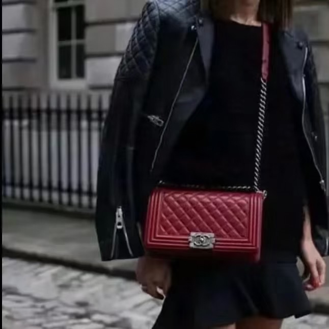 #香奈兒leboy25中號 #🍷♥️酒紅色金扣 🈶購證 專櫃25萬-0