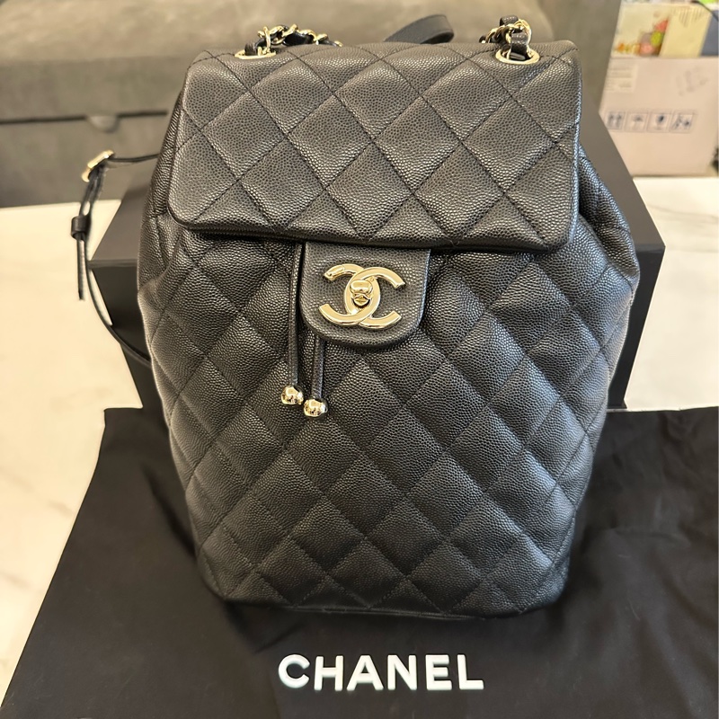 Chanel 薩爾茨堡雙肩後背包 黑金荔枝皮-0