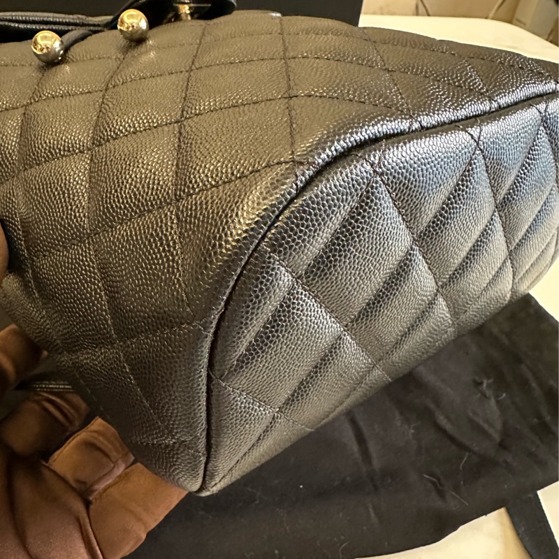 Chanel 薩爾茨堡雙肩後背包 黑金荔枝皮-7