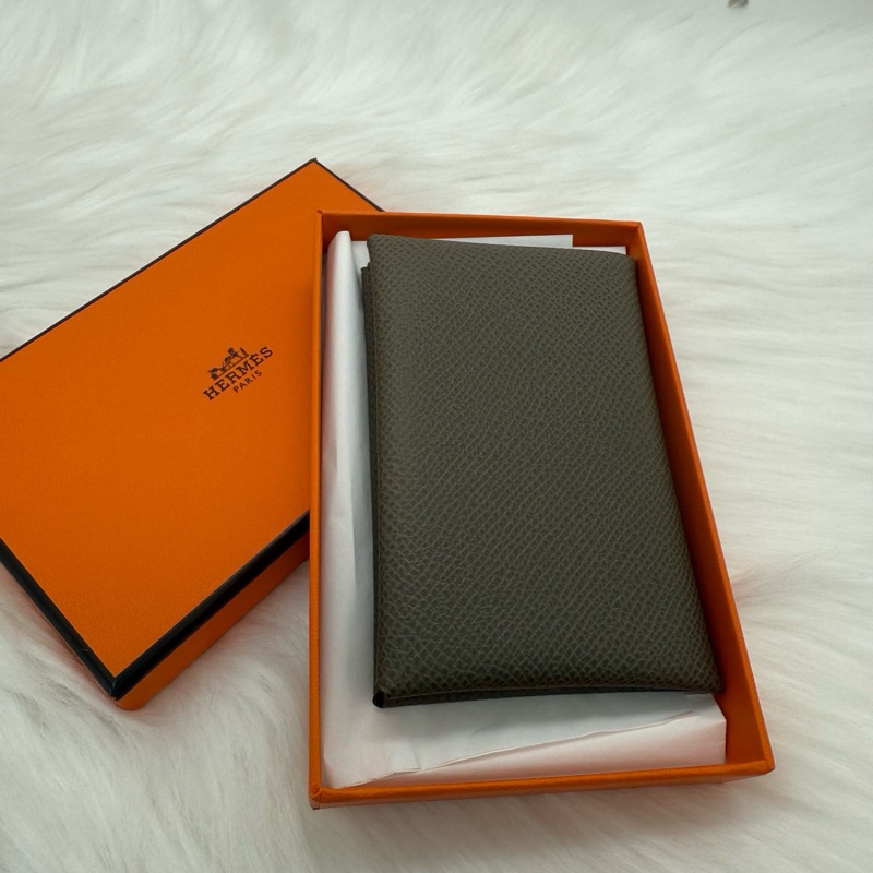 99愛馬仕/Hermes 大象灰卡夾 皮革 尺寸:長7 x 寬10釐米-0