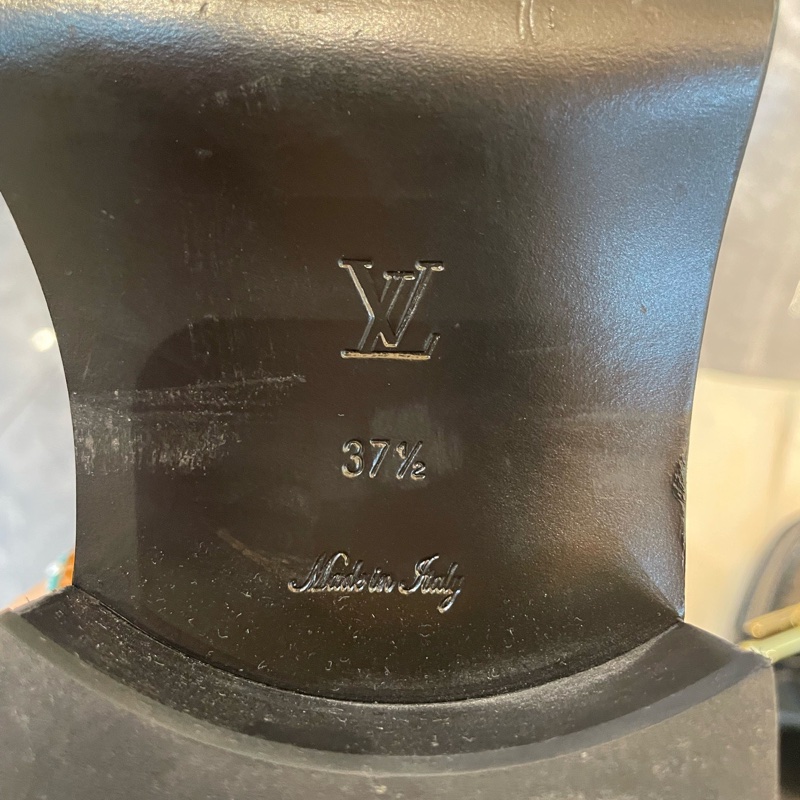 98新路易威登/Louis Vuitton 小皮鞋 尺碼 37半碼 附件:塵袋-7