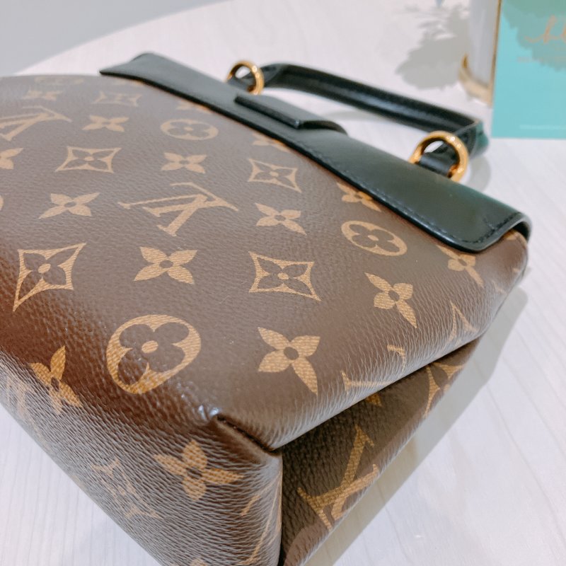 TK1961 Louis Vuitton 路易威登小號鎖頭肩帶包包 Locky BB Bag-12