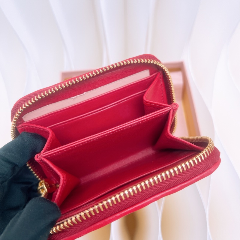 Miu Miu 紅色拉鏈短夾/零錢包-10