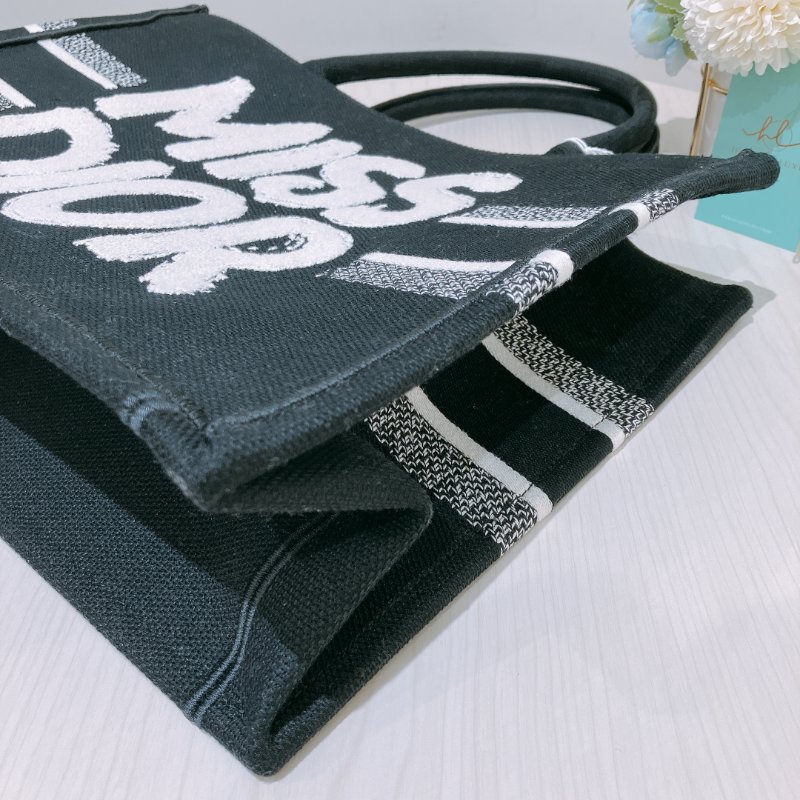 TK1963 Christian Dior 迪奧中號手拿包包Miss Dior Canvas Book Tote Medium-6