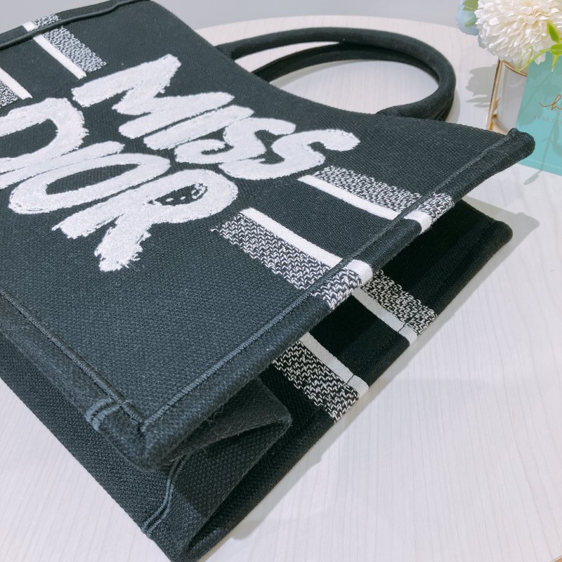 TK1963 Christian Dior 迪奧中號手拿包包Miss Dior Canvas Book Tote Medium-10