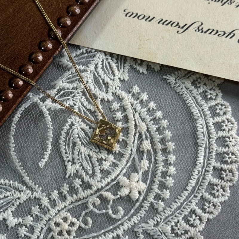 Givenchy 紀梵希 菱形 萊茵石鍍金項鏈 鎖骨鏈-5