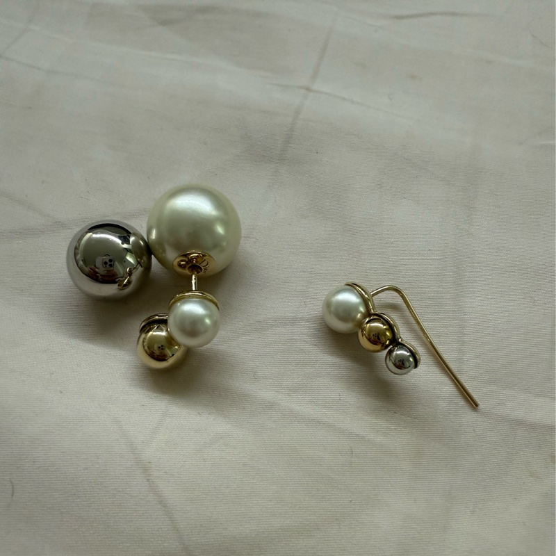 DIOR迪奧不規則水鑽垂墜式耳針式耳環-0