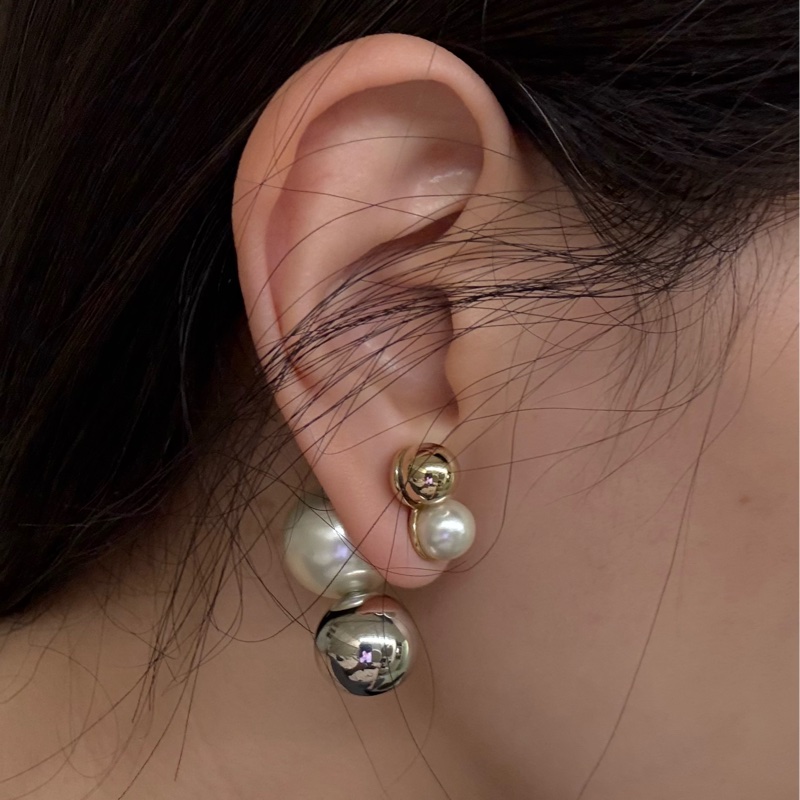 DIOR迪奧不規則水鑽垂墜式耳針式耳環-7