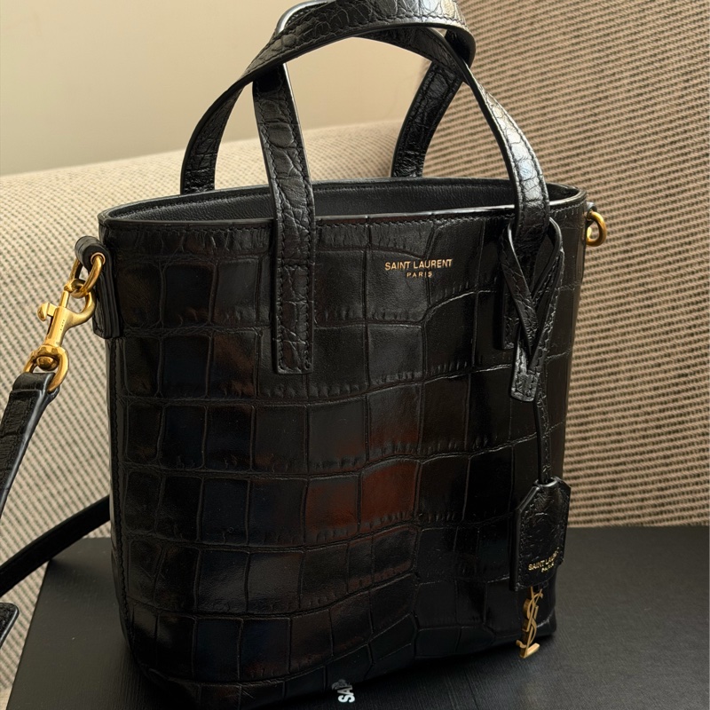 YSL Mini Toy 鱷魚壓紋黑金迷你托特包-5