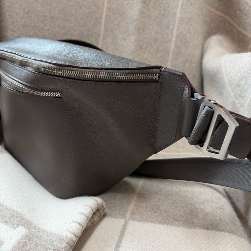 愛馬仕 Hermès cityslide 錫器灰銀釦 肩背包/ 斜背包-1