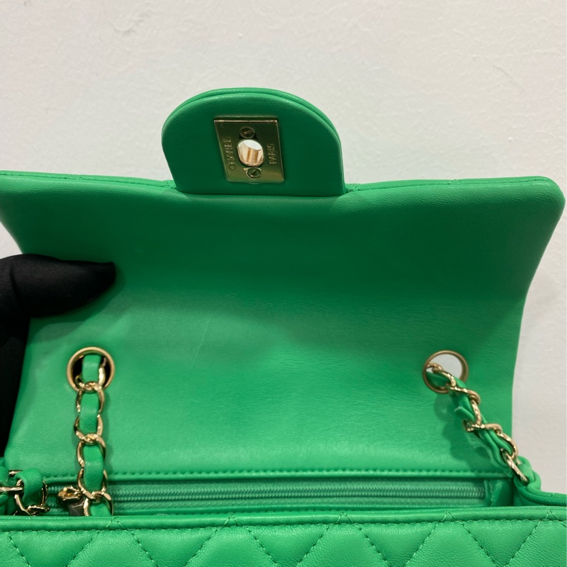 99新Chanel/香奈兒cf大mini發財綠 小羊皮 29開 尺寸20*14*6-8