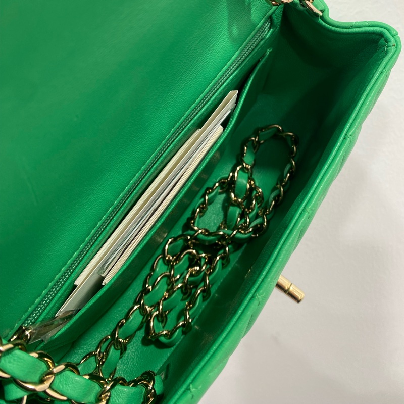 99新Chanel/香奈兒cf大mini發財綠 小羊皮 29開 尺寸20*14*6-9