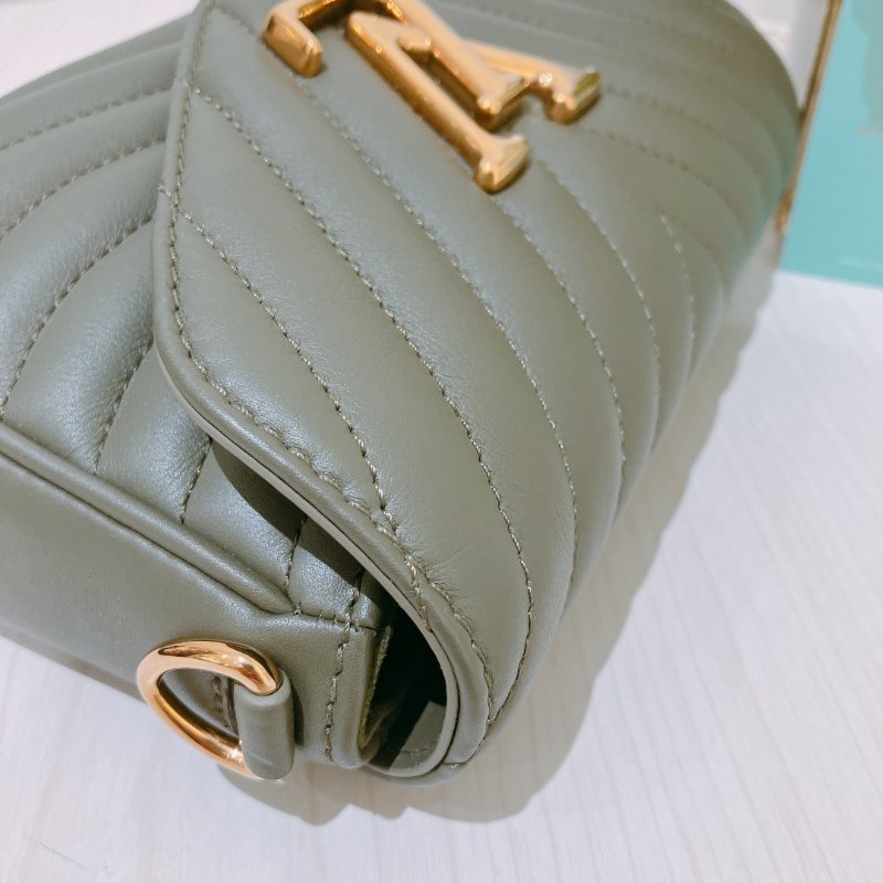 TK1965 Louis Vuitton 路易威登四合一翻蓋式多用途包包 New Wave Multi Pochette-8