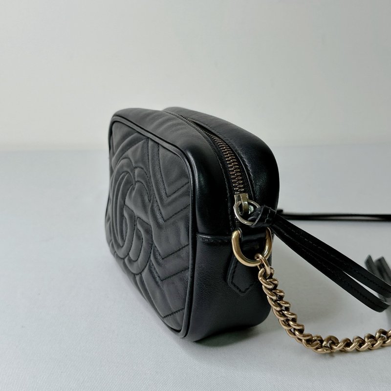 GUCCI 黑金Marmont Mini相機包-4