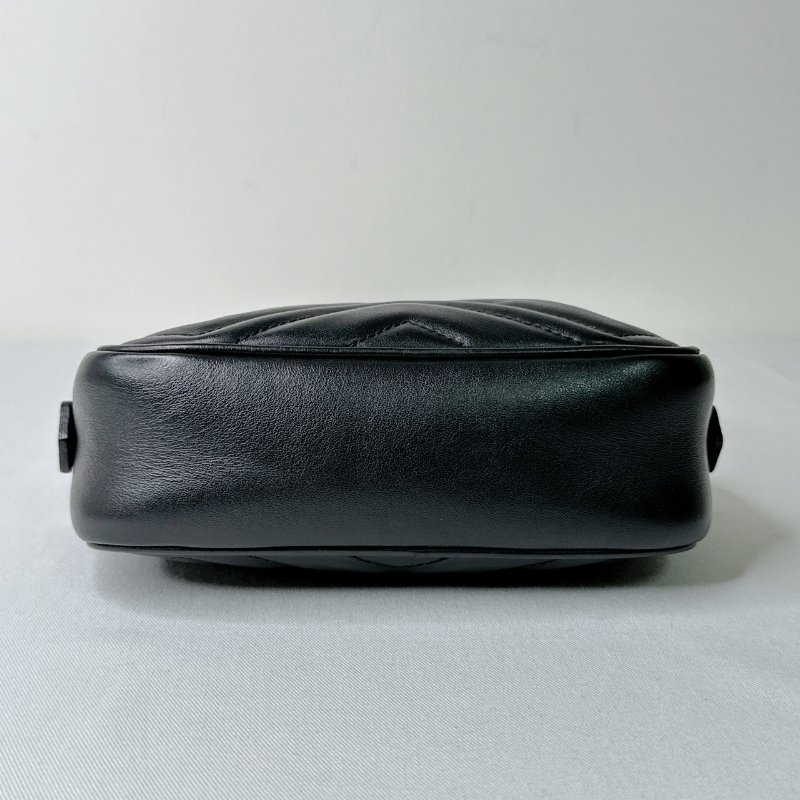 GUCCI 黑金Marmont Mini相機包-8