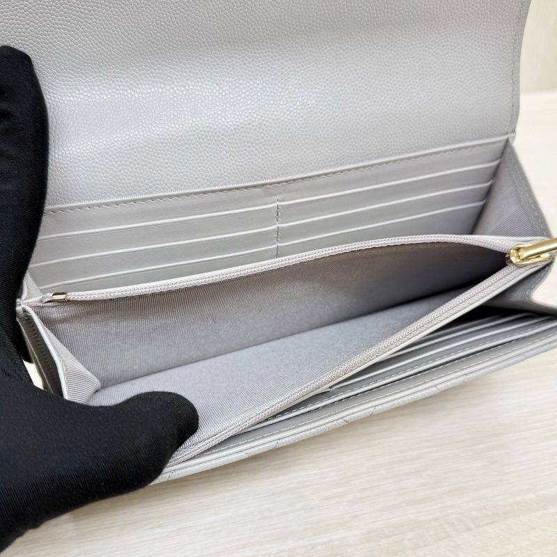 CHANEL🤍淺灰色荔枝皮COCO長夾-5