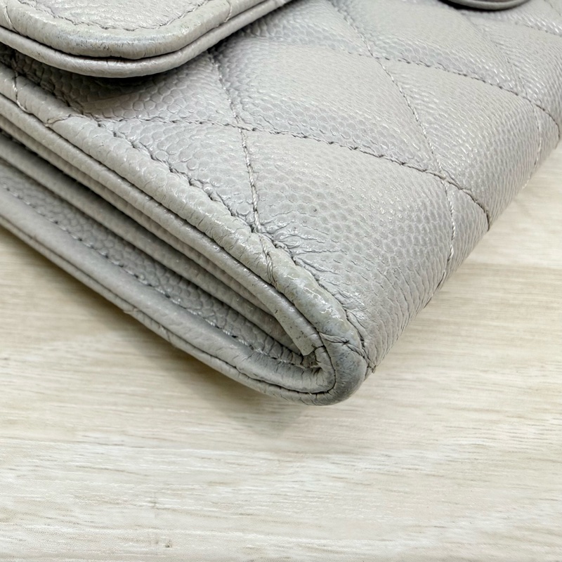 CHANEL🤍淺灰色荔枝皮COCO長夾-13