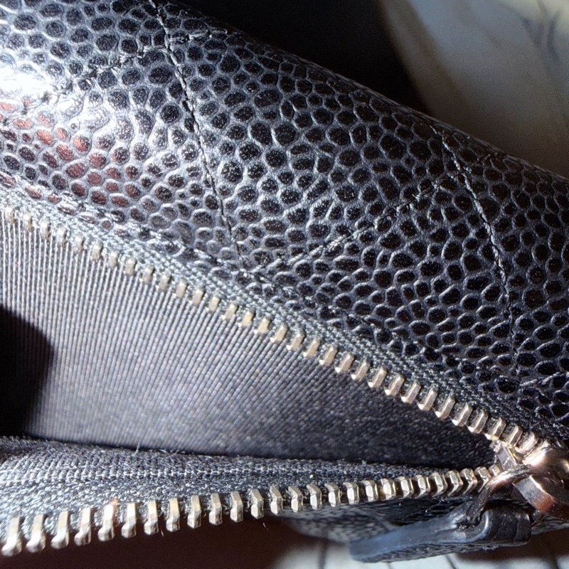 CHANEL 法國製黑銀魚子醬3折短夾-2