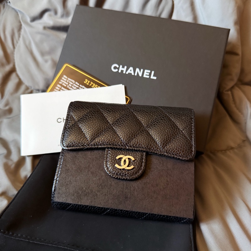 CHANEL 法國製黑銀魚子醬3折短夾-4