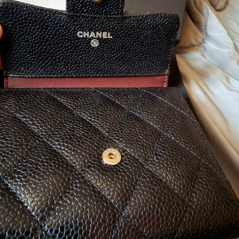 CHANEL 法國製黑銀魚子醬3折短夾-22