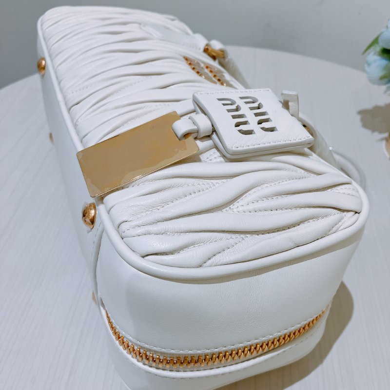 TK1966 Miu Miu 經典皮紋兩用包包 Arcadie Matelassé Nappa Regular Leather Bag-7