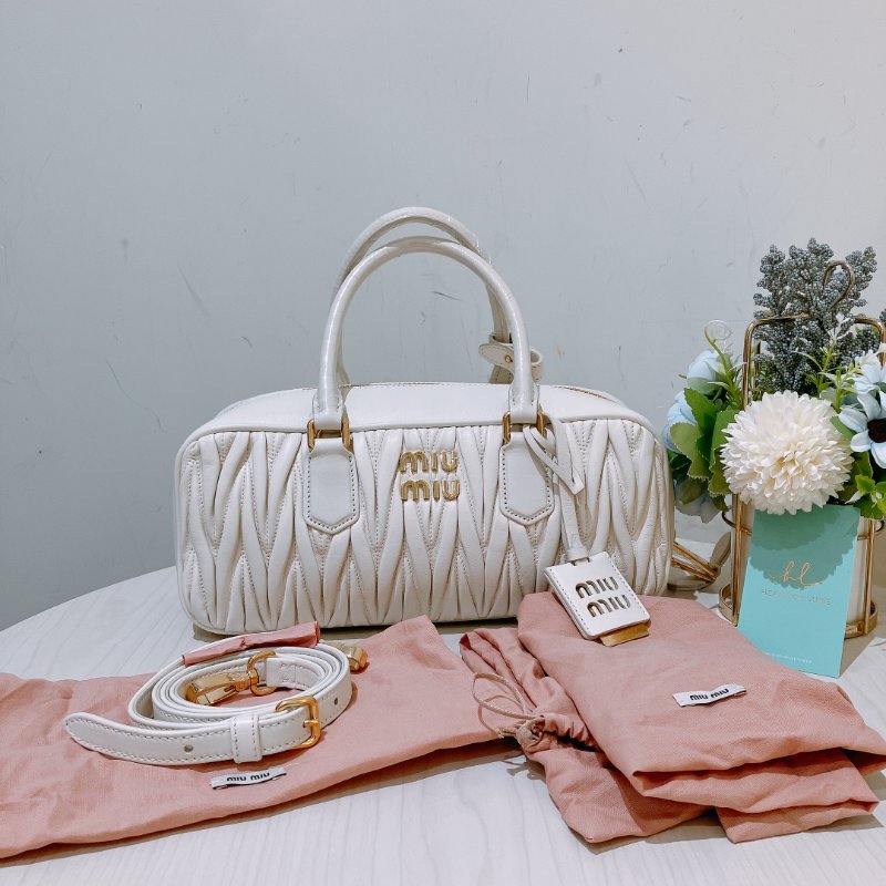 TK1966 Miu Miu 經典皮紋兩用包包 Arcadie Matelassé Nappa Regular Leather Bag-28