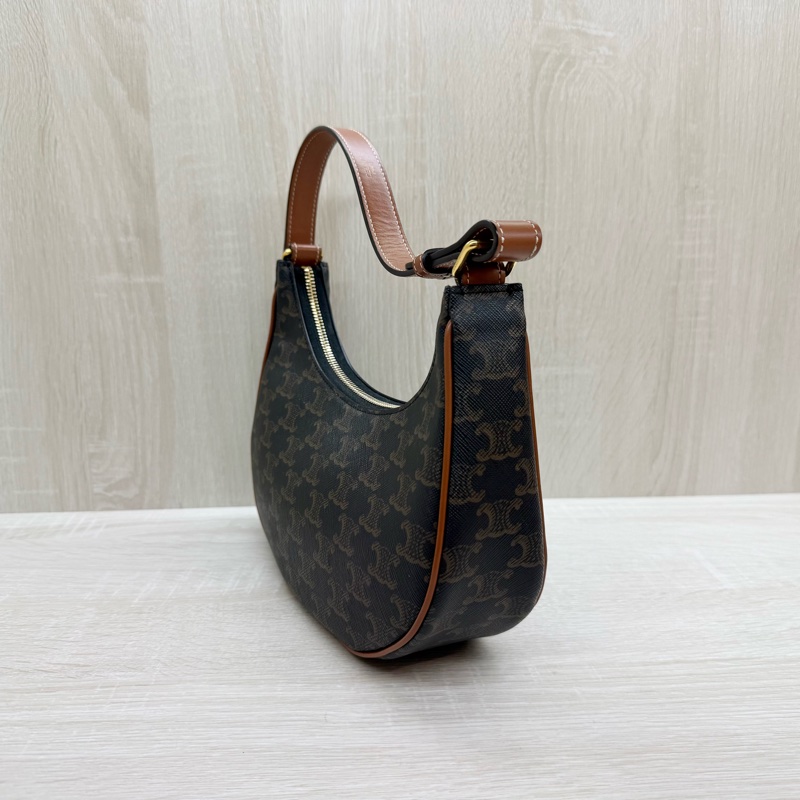 CELINE🤎老花AVA腋下包-3