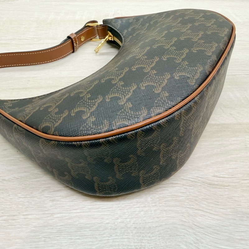 CELINE🤎老花AVA腋下包-11