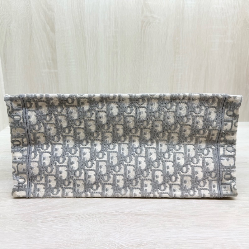 DIOR🤍灰色刺繡緹花布中號BOOK TOTE托特包M1296ZRIW-6