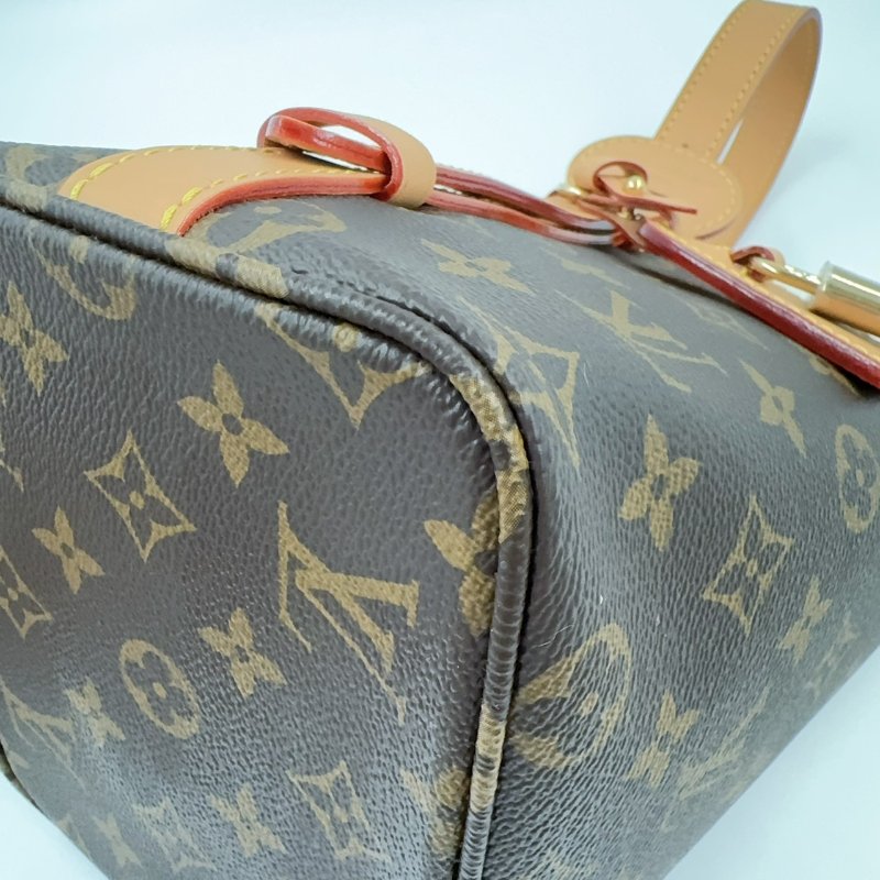 LV原花金釦All In BB手提斜背包M12925-13