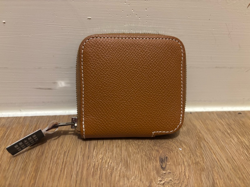 HERMES 金棕Silk in零錢包-1