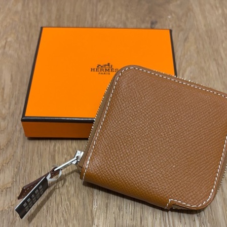 HERMES 金棕Silk in零錢包-19