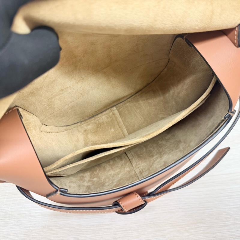 Loewe🤎棕色奶茶背帶小號GATE-9