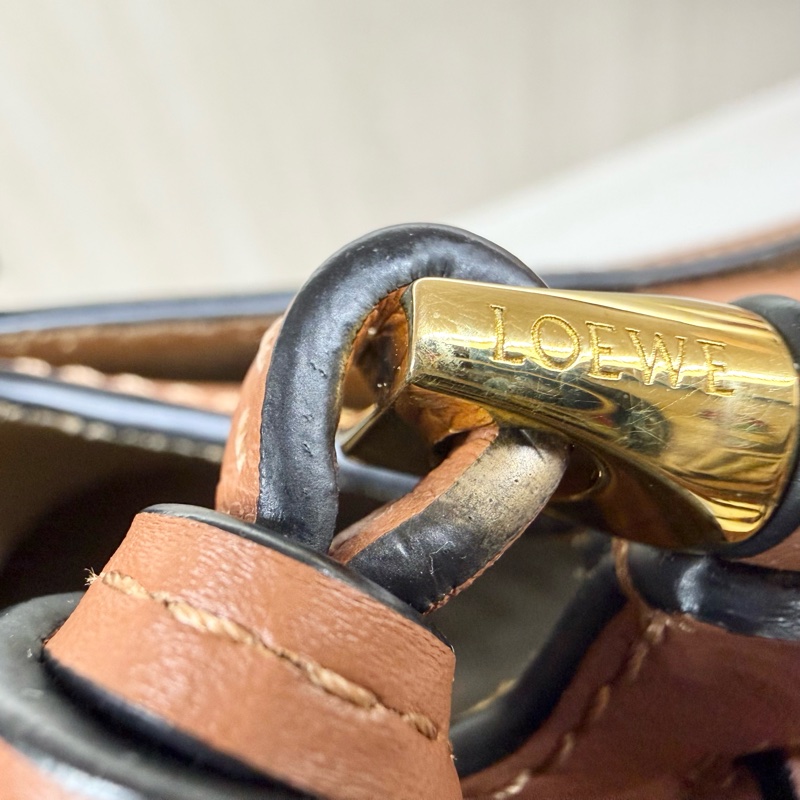 Loewe🤎棕色奶茶背帶小號GATE-20