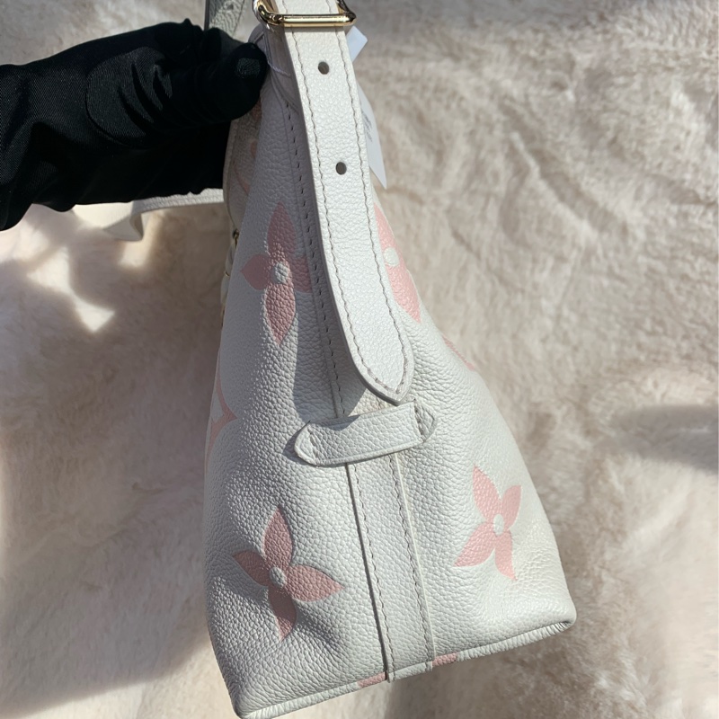 LV CARRY ALL 米白拼粉紅 XC335-2