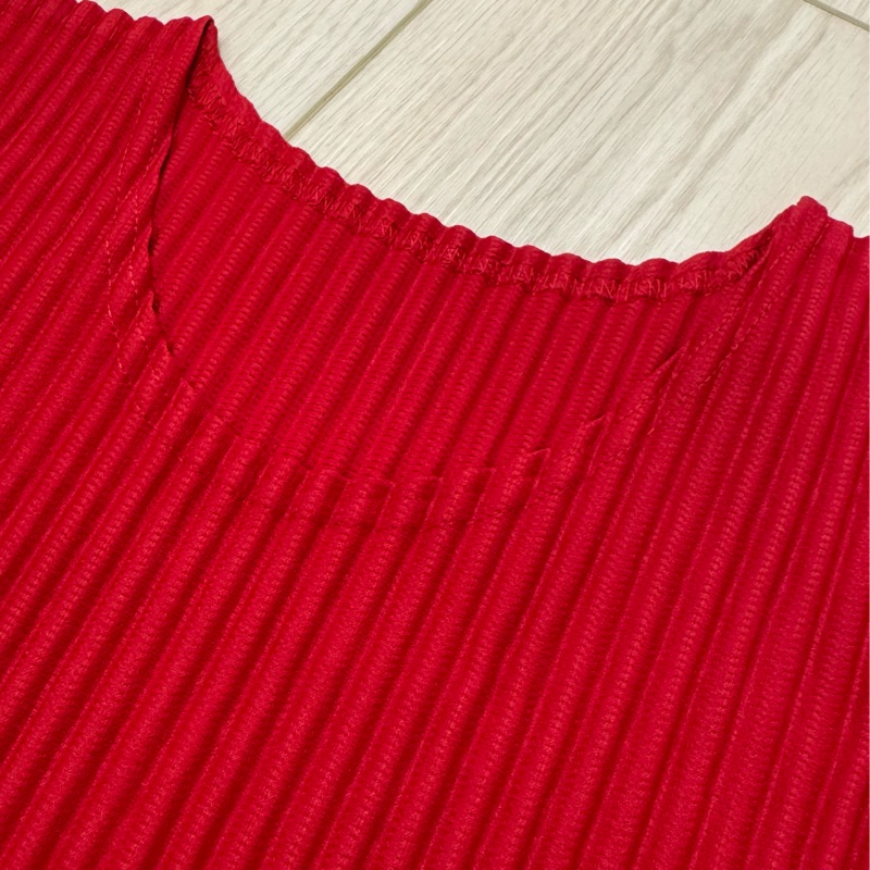 Homme plissé 紅色上衣 2號-11