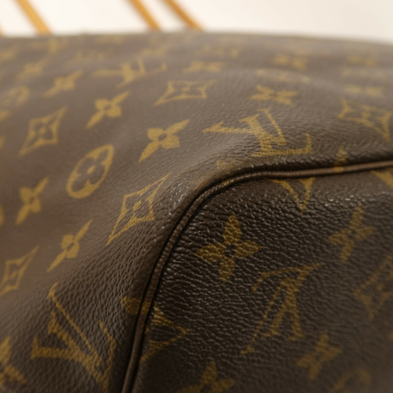 LOUIS VUITTON Monogram Neverfull MM金扣手挽袋-11