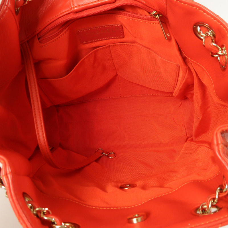 CHANEL 羊皮皮革Chain Shoulder金扣肩背袋-4