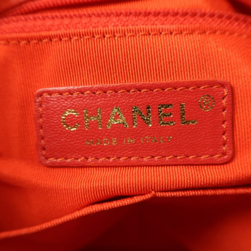 CHANEL 羊皮皮革Chain Shoulder金扣肩背袋-6