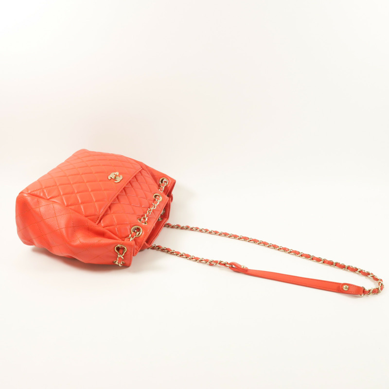 CHANEL 羊皮皮革Chain Shoulder金扣肩背袋-9