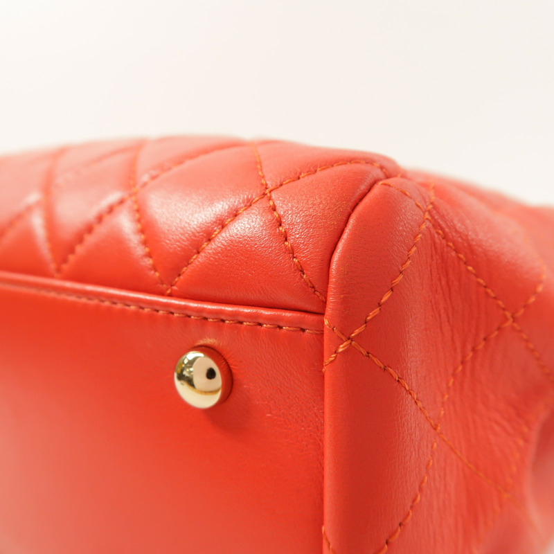 CHANEL 羊皮皮革Chain Shoulder金扣肩背袋-14