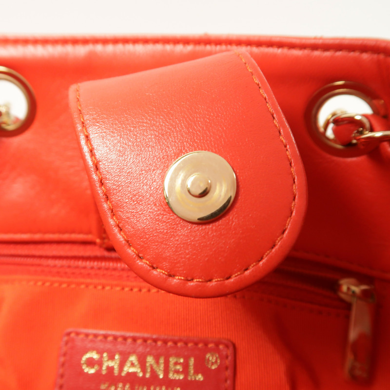 CHANEL 羊皮皮革Chain Shoulder金扣肩背袋-18