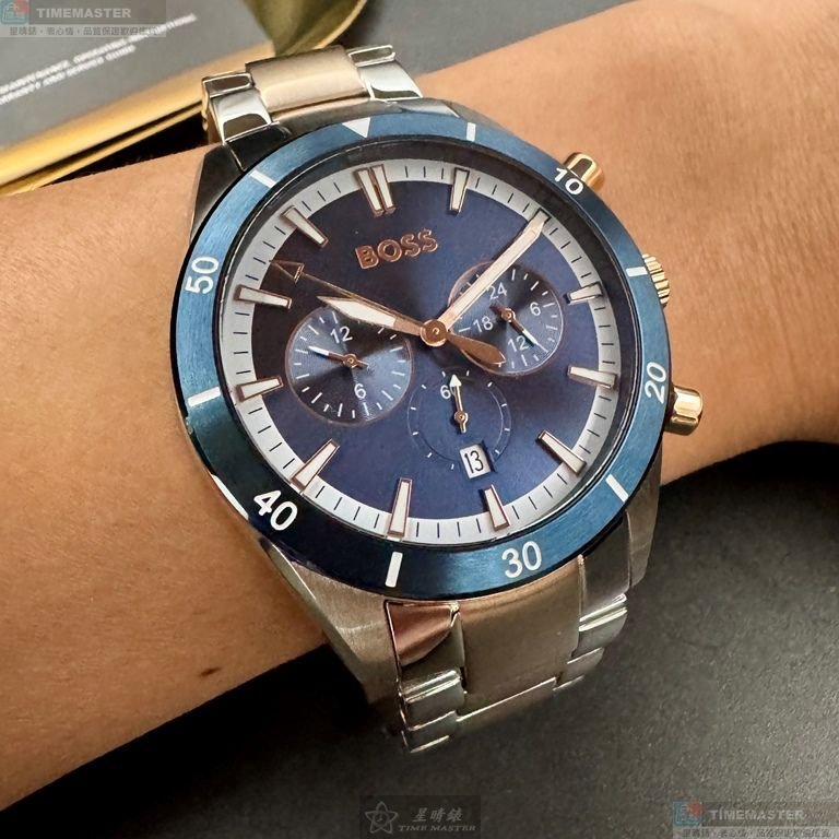 BOSS手錶,編號HB1513937,46mm寶藍圓形精鋼錶殼,寶藍色羅馬數字, 中三針顯示錶面,金銀相間精鋼錶帶款-3