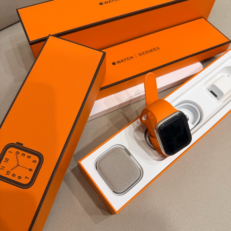 Apple Watch Hermès Series 4 (44mm) 經典組合-4