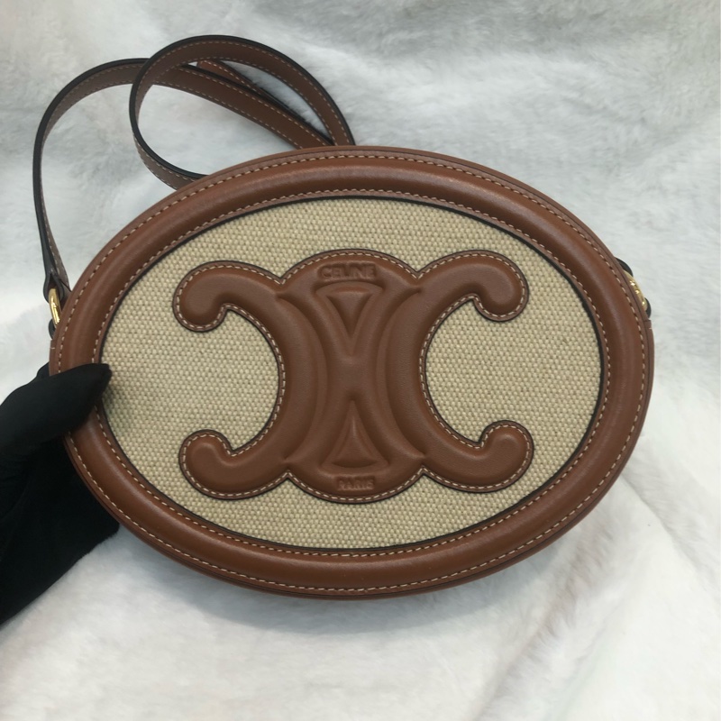 CELINE 棕色橢圓斜孭袋 XC327-1