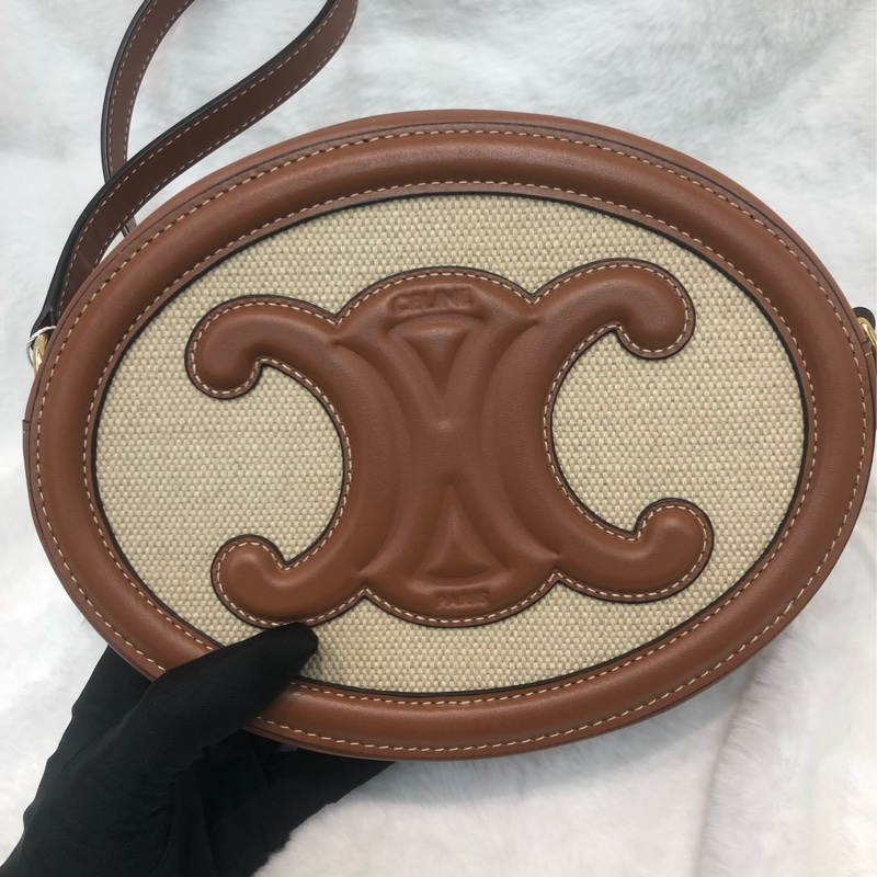 CELINE 棕色橢圓斜孭袋 XC327-8