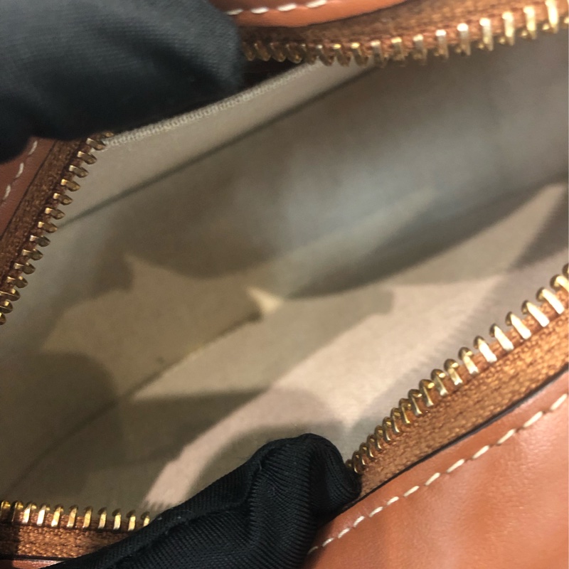 CELINE 棕色橢圓斜孭袋 XC327-12