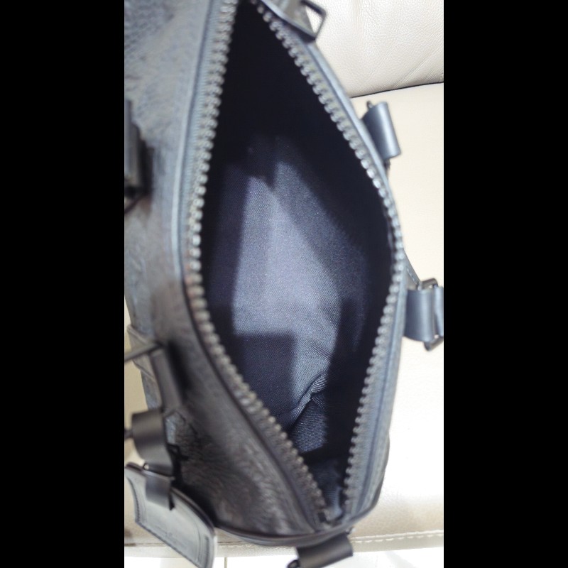 Louis Vuiton keepall25 （M20900） 波士頓包全皮壓紋款（男女可用）-15