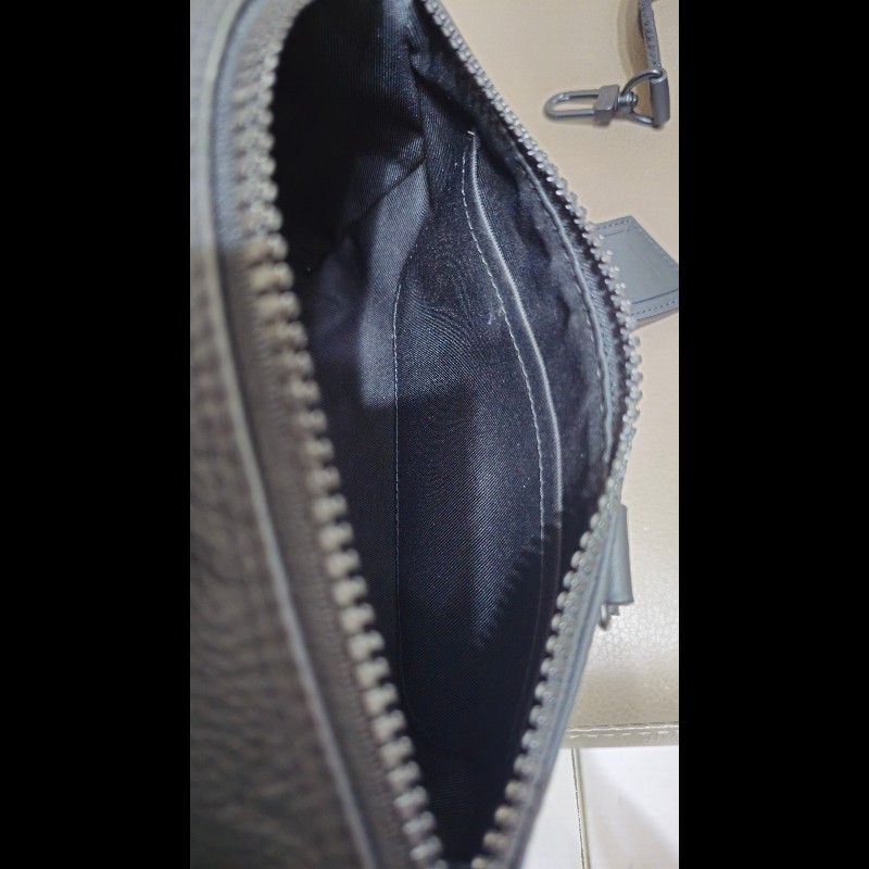 Louis Vuiton keepall25 （M20900） 波士頓包全皮壓紋款（男女可用）-21