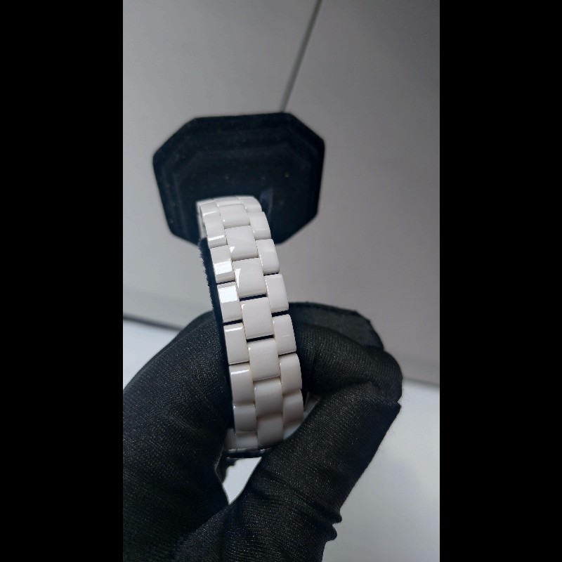 Chanel 白陶12點鑽J12 33mm-9